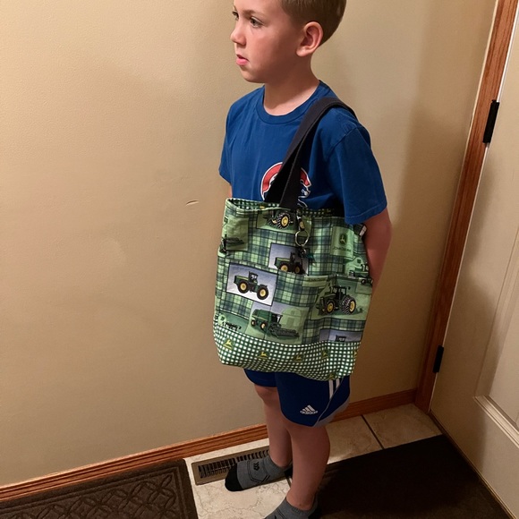 1 LEFT Host Pic! Bumblebee Gnome Canvas Tote Bag Small Yellow Black Handmade - Picture 10 of 10